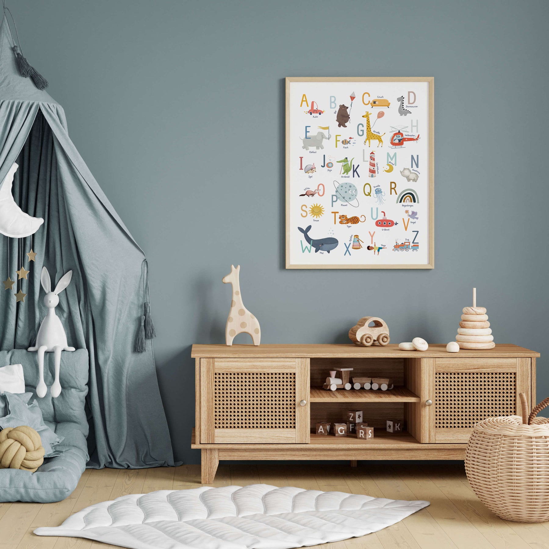 Alphabet-Poster mit süßen Motiven | ABC-Poster fürs Kinderzimmer | Lernposter in DIN B2 und A4 - auch toll als Geschenk